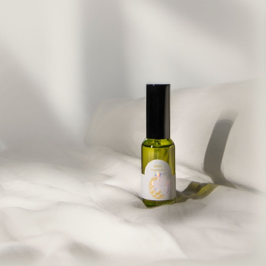 Ｐ．Ｓｅｖｅｎ　ピロースプレー　陽明山　Yángmíngshān